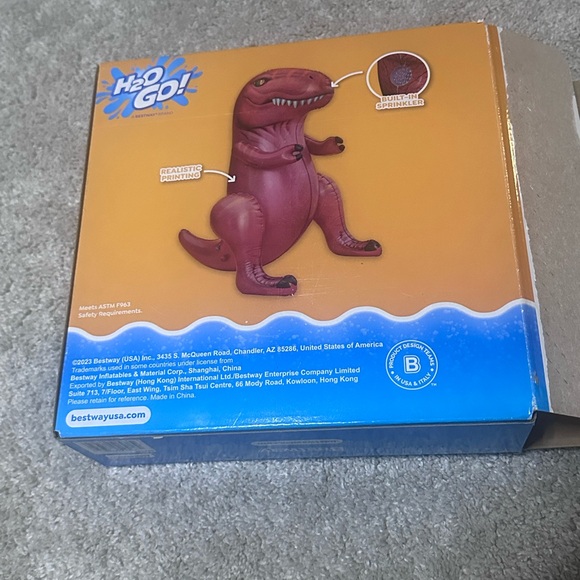 Bestway DinoMite Sprinkler - Picture 3 of 4